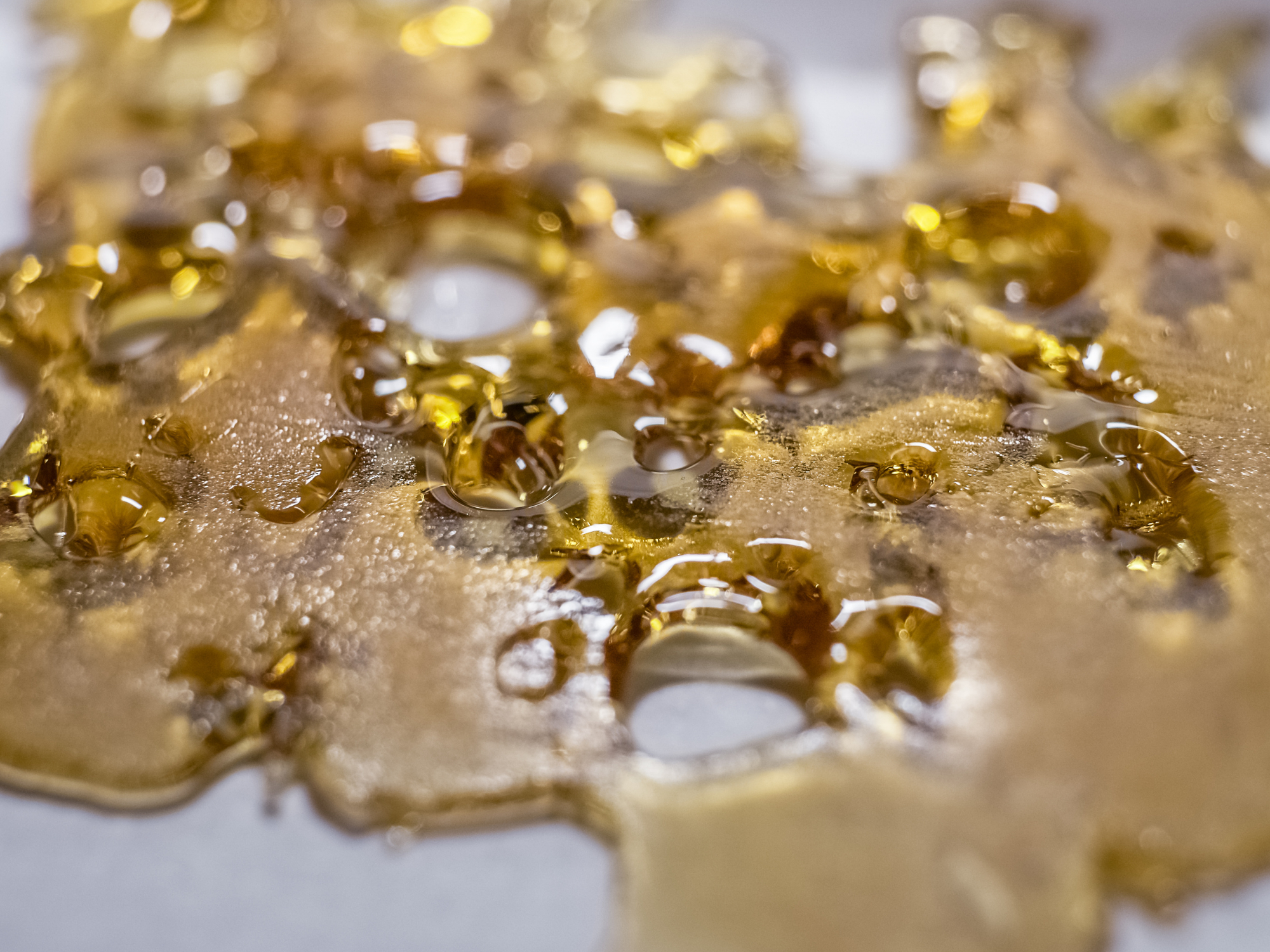 Cannabis shatter