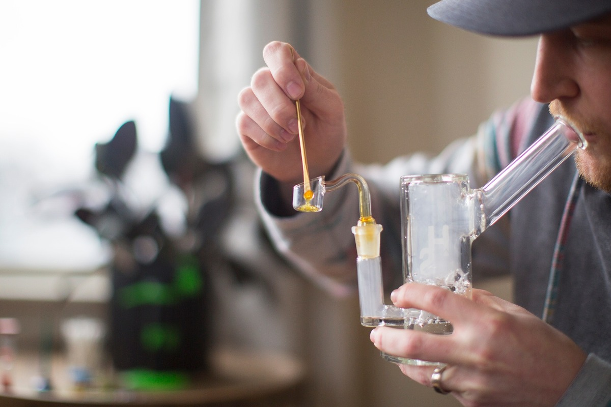 What is the Best Dab Rig for Cannabis Concentrates?