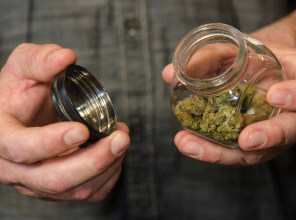 How to Hide the Smell of Cannabis