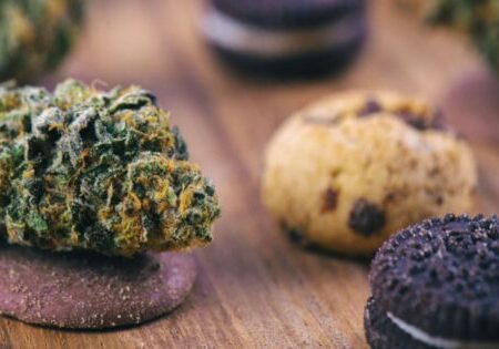 THC-from-marijuana-is-mixed-with-food-to-create-edibles-(1)-guide-detail